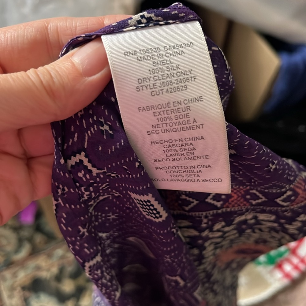 Joie v neck silk tunic floral top - Picture 8 of 11